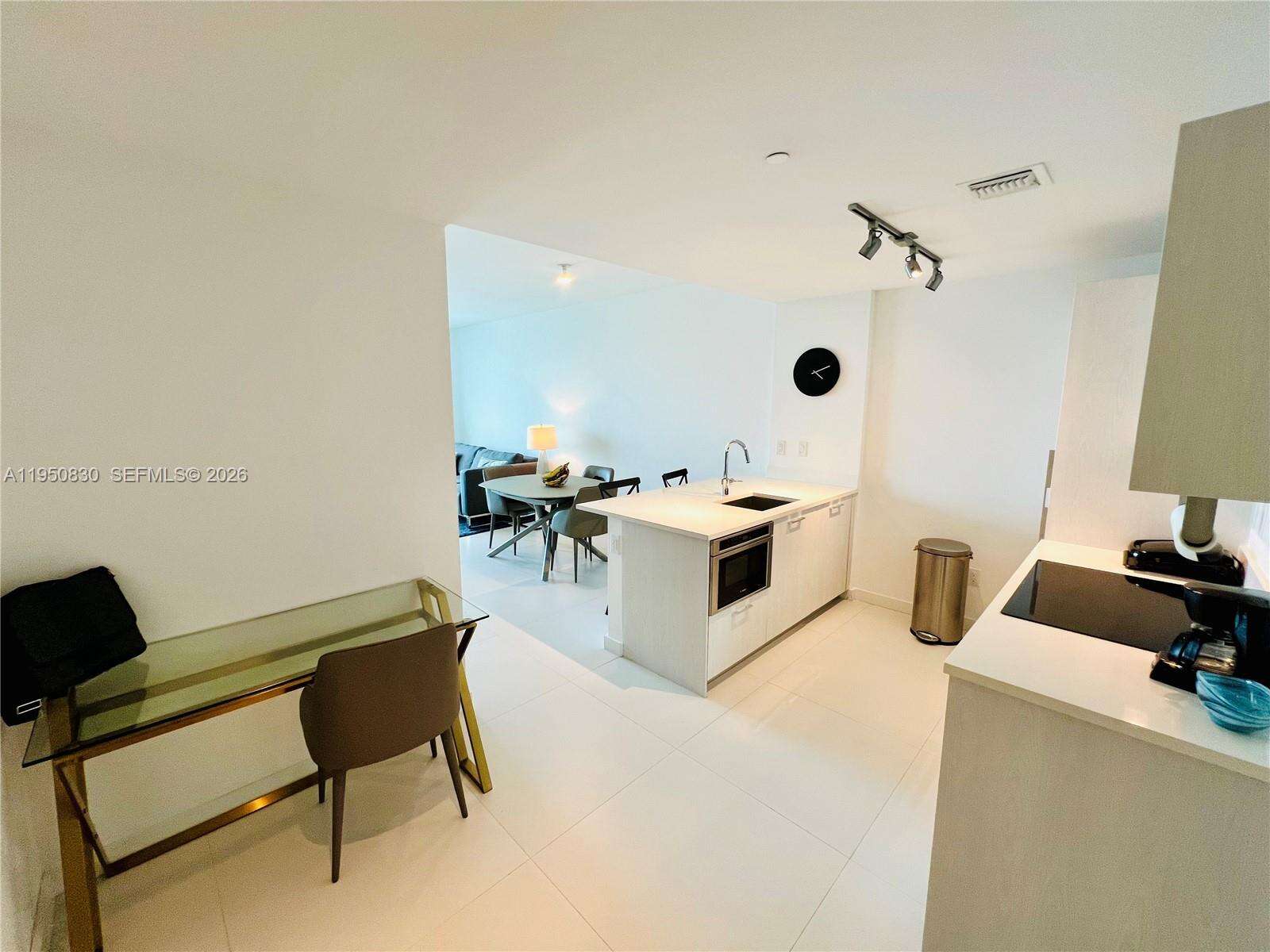 Paraiso Bayviews at 501 31 St, Miami, FL 33137 - For Rent photo 6
