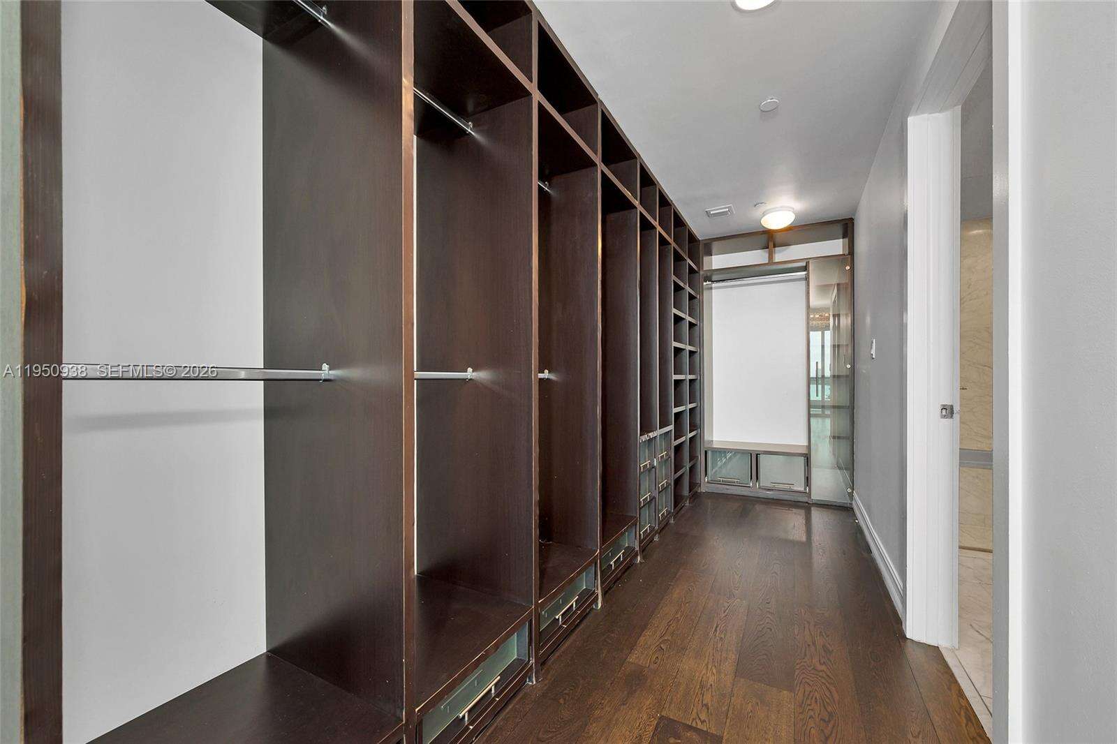 900 Biscayne at 900 Biscayne Blvd, Miami, FL 33132 - For Rent photo 34
