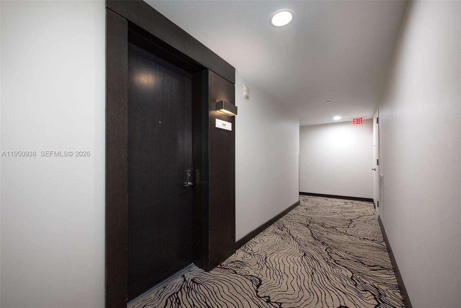 900 Biscayne at 900 Biscayne Blvd, Miami, FL 33132 - For Rent photo 5