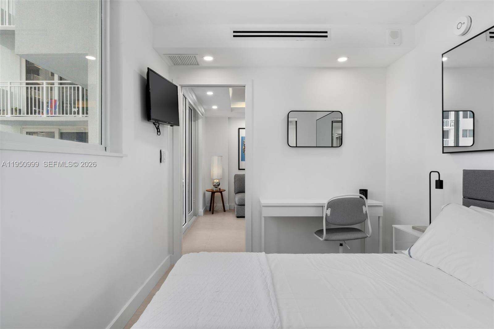 Ocean Point at 345 Ocean Dr, Miami Beach, FL 33139 - For Rent photo 17