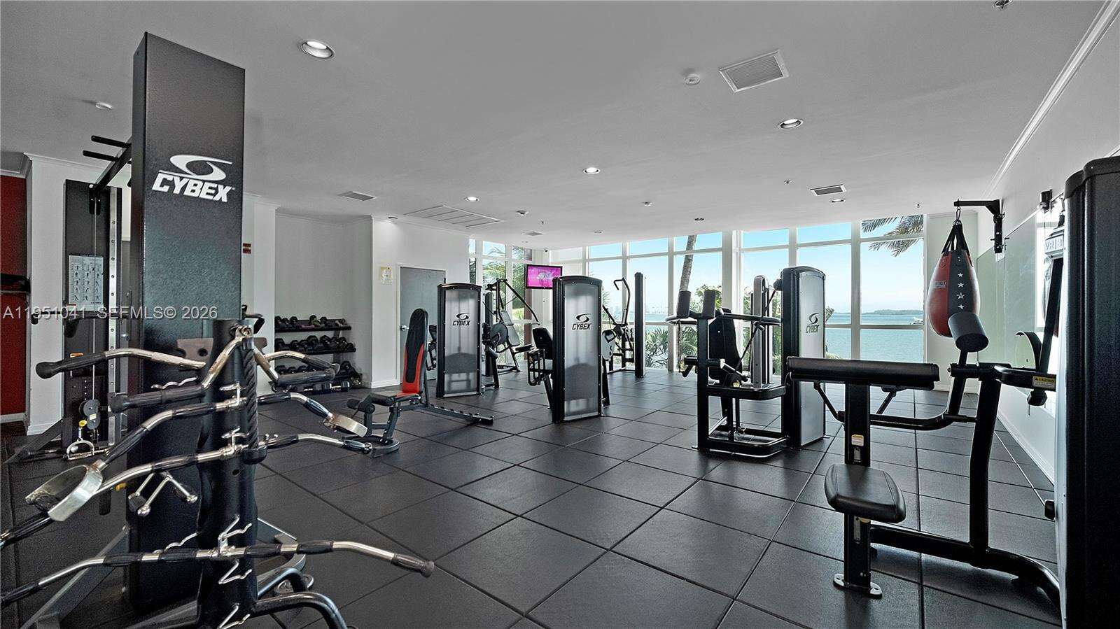 The Mark On Brickell at 1155 Brickell Bay Dr, Miami, FL 33131 - For Rent photo 21