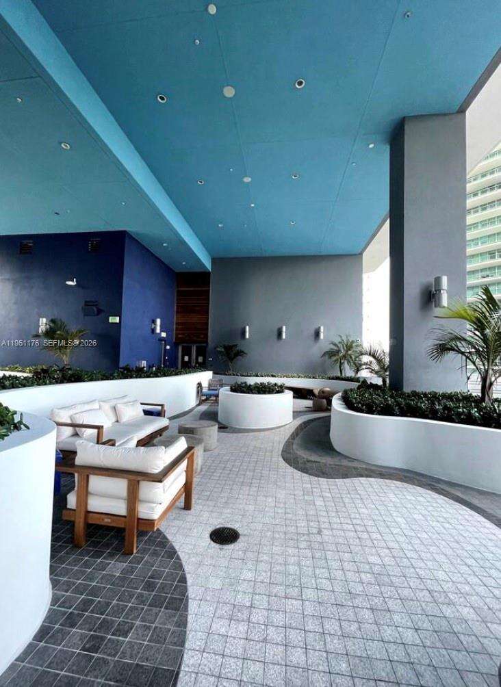 Brickell House at 1300 Brickell Bay Dr, Miami, FL 33131 - For Rent photo 18