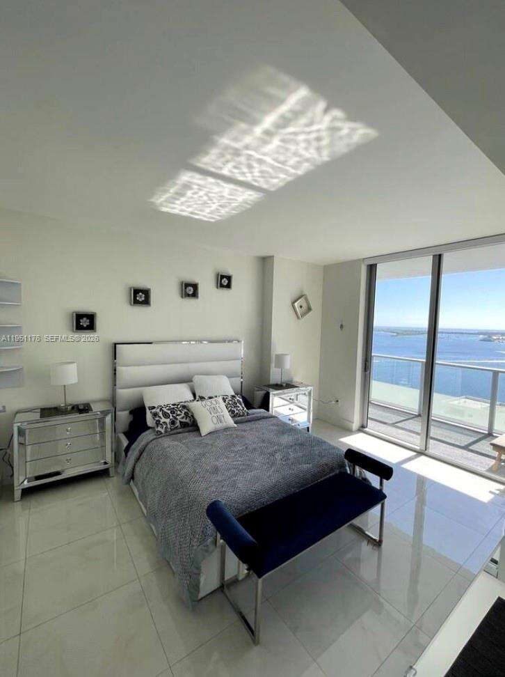 Brickell House at 1300 Brickell Bay Dr, Miami, FL 33131 - For Rent photo 3