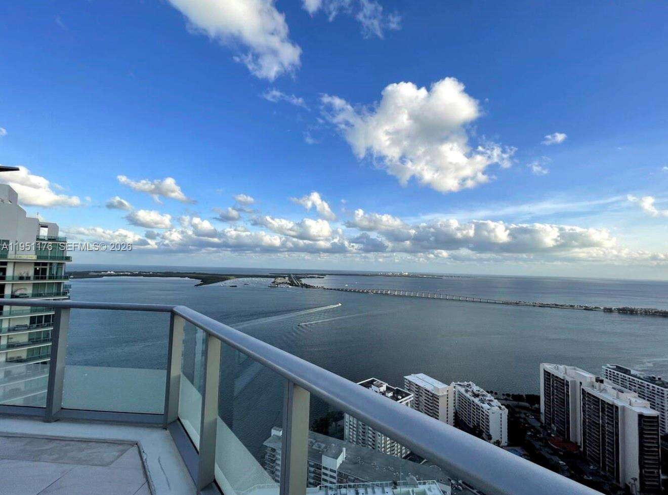 Brickell House at 1300 Brickell Bay Dr, Miami, FL 33131 - For Rent photo 10