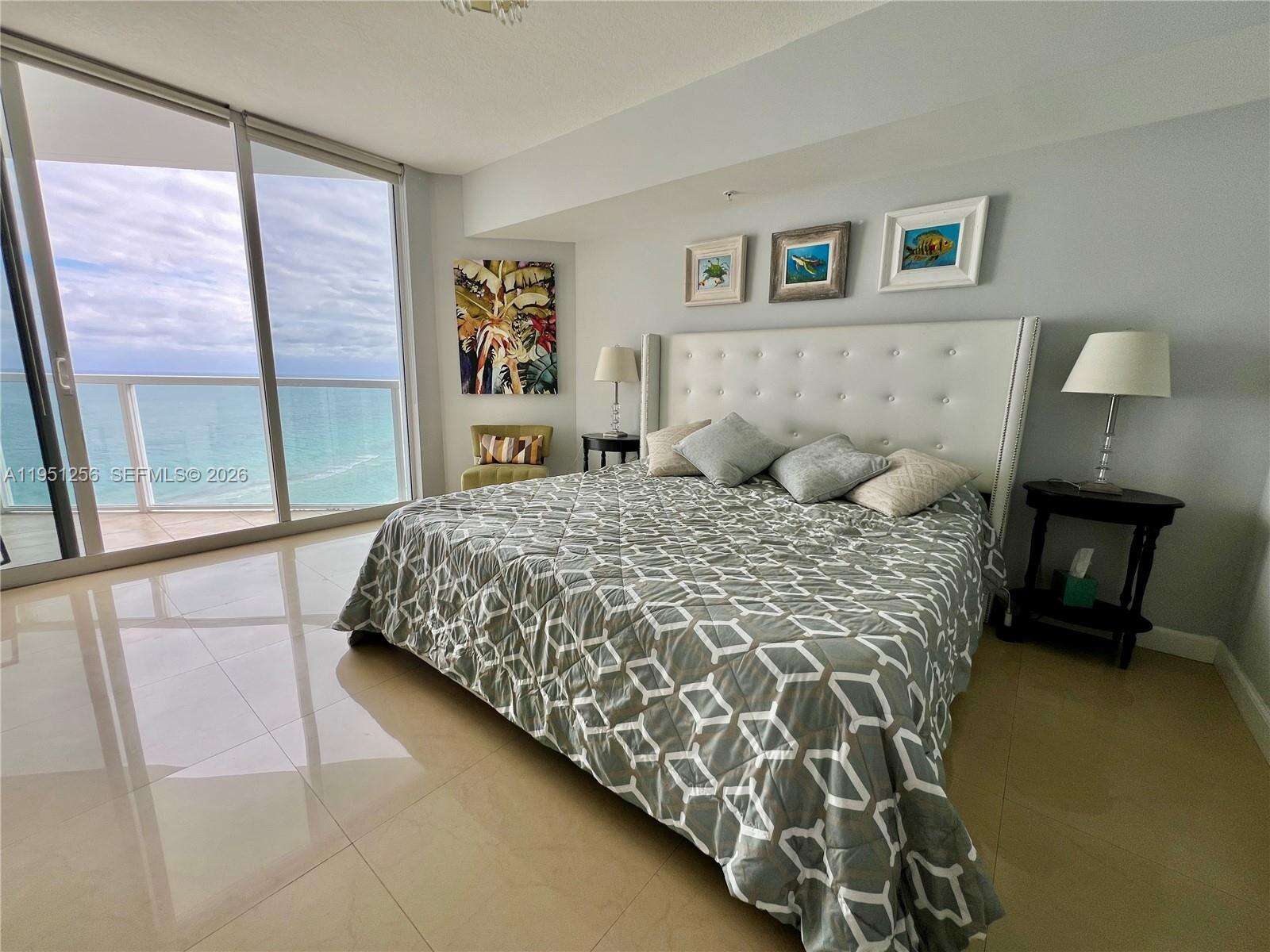 La Perla at 16699 Collins Ave, Sunny Isles Beach, FL 33160 - For Rent photo 12
