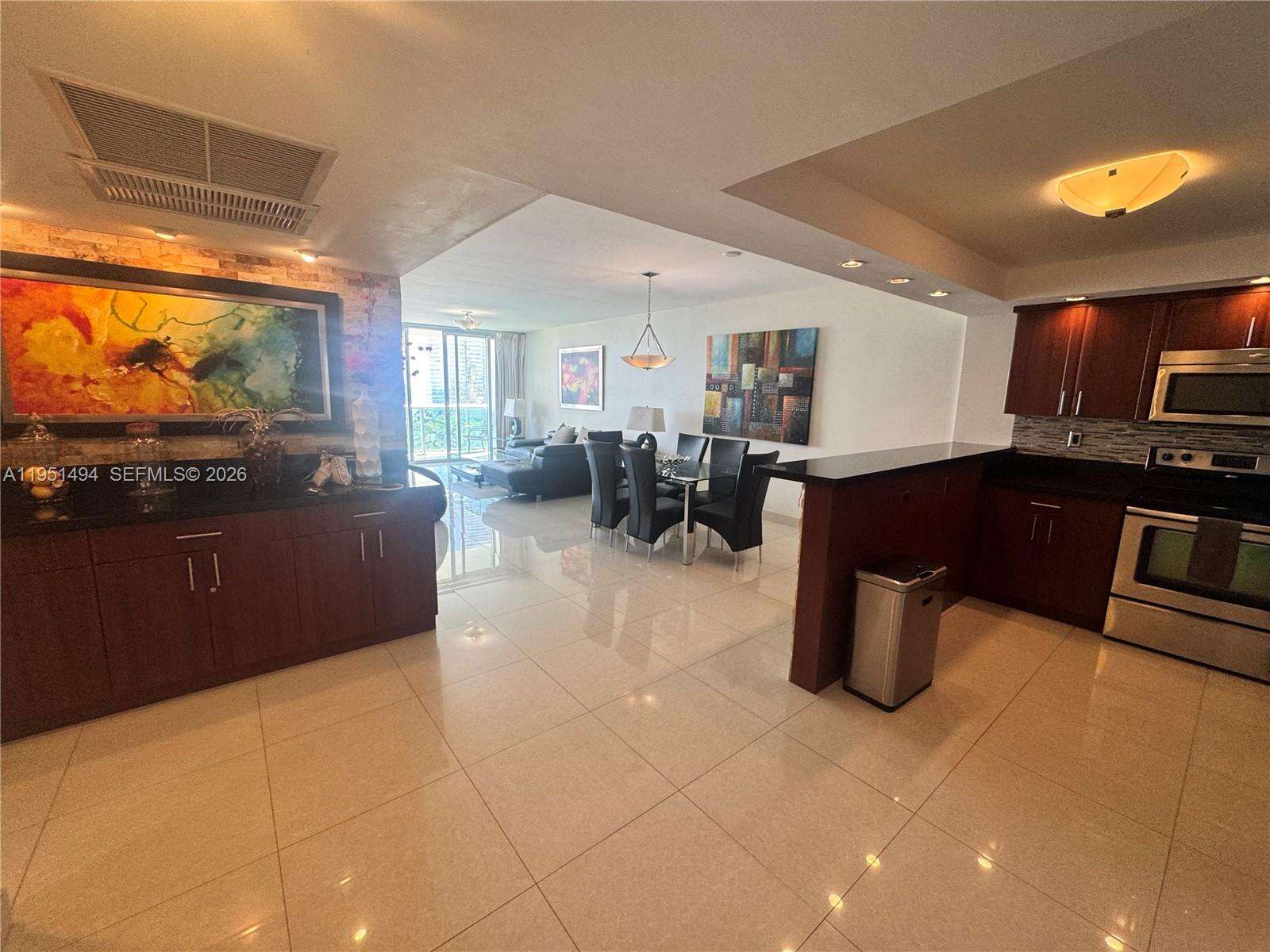 Ocean Reserve at 19370 Collins Ave, Sunny Isles Beach, FL 33160 - For Rent photo 17