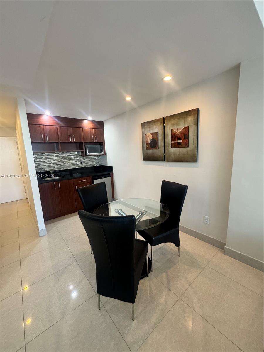 Ocean Reserve at 19370 Collins Ave, Sunny Isles Beach, FL 33160 - For Rent photo 30