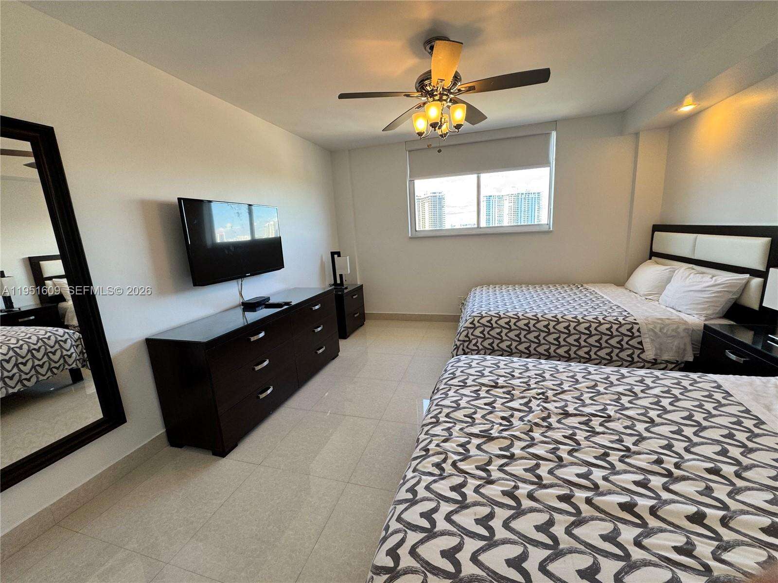 Ocean Reserve at 19370 Collins Ave, Sunny Isles Beach, FL 33160 - For Rent photo 17