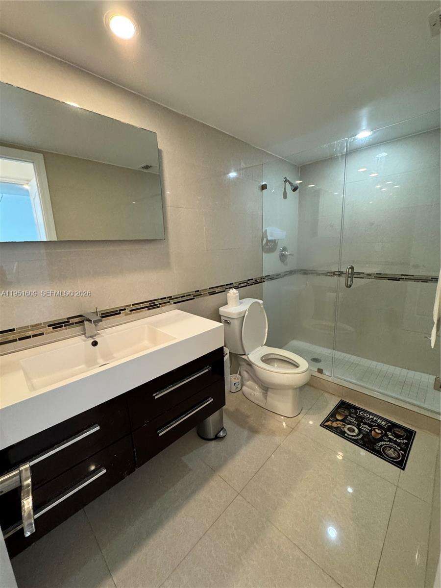 Ocean Reserve at 19370 Collins Ave, Sunny Isles Beach, FL 33160 - For Rent photo 20