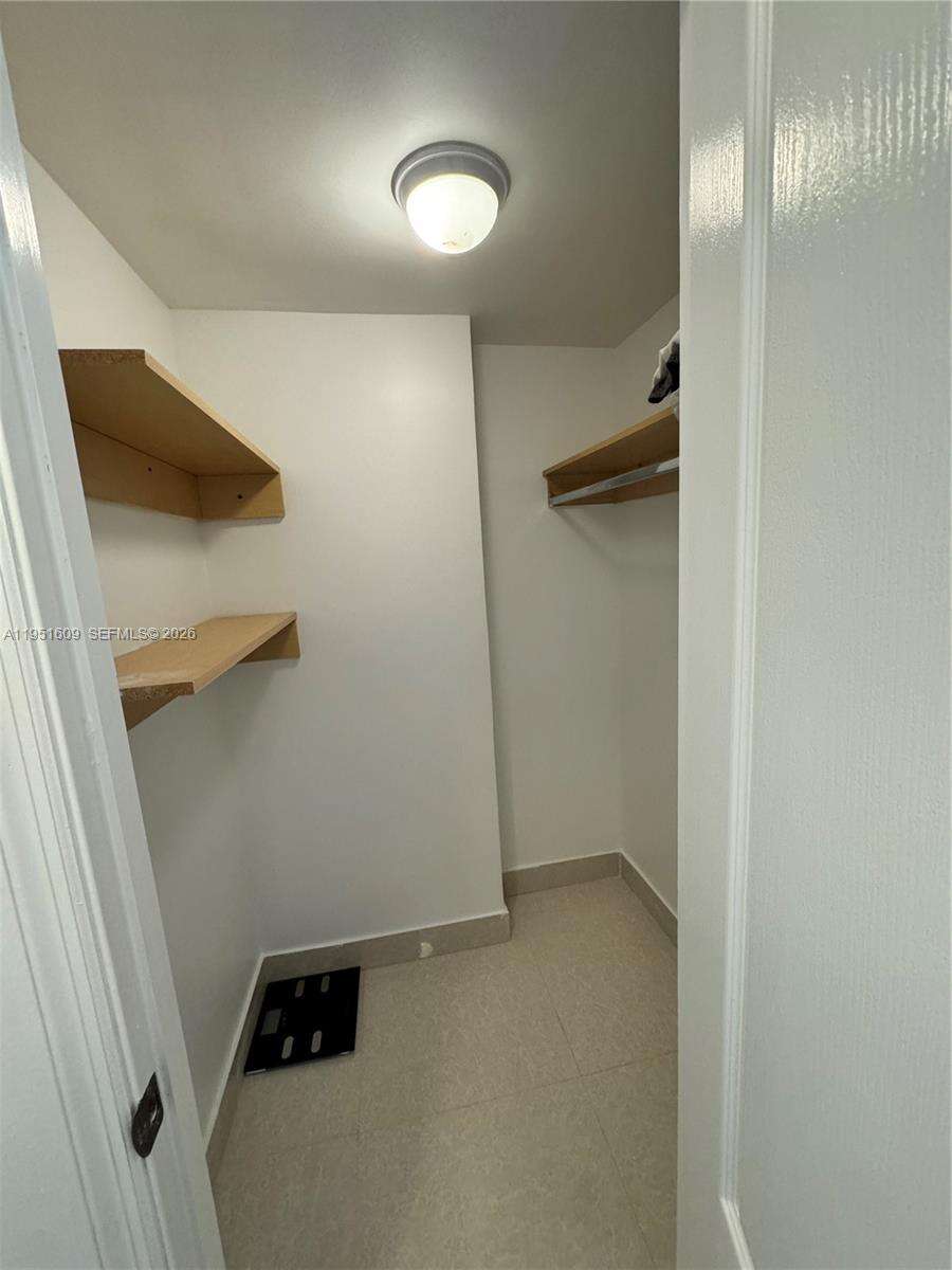 Ocean Reserve at 19370 Collins Ave, Sunny Isles Beach, FL 33160 - For Rent photo 21