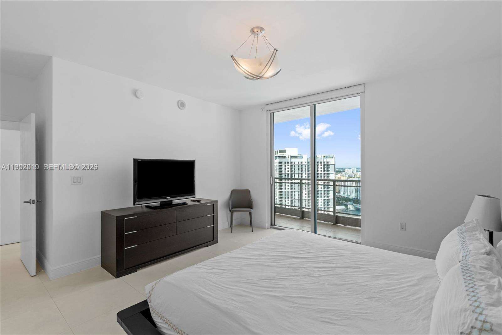 The Ivy at 90 3 St, Miami, FL 33130 - For Rent photo 16