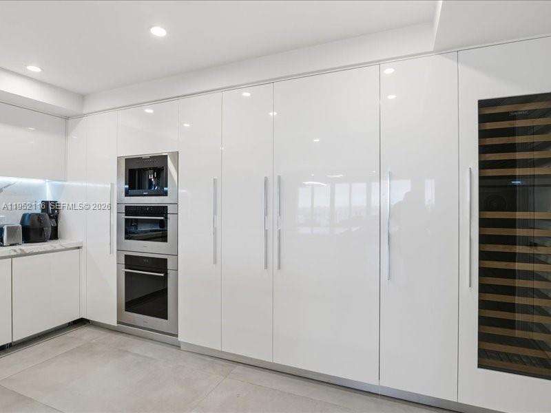 Parque Towers at 330 Sunny Isles Blvd, Sunny Isles Beach, FL 33160 - For Rent photo 18