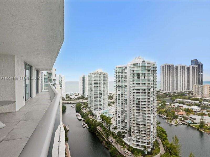 Parque Towers at 330 Sunny Isles Blvd, Sunny Isles Beach, FL 33160 - For Rent photo 3