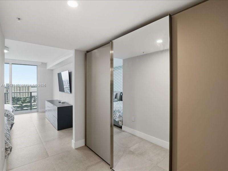 Parque Towers at 330 Sunny Isles Blvd, Sunny Isles Beach, FL 33160 - For Rent photo 30