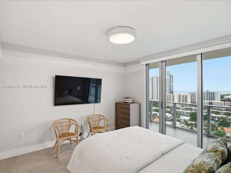 Parque Towers at 330 Sunny Isles Blvd, Sunny Isles Beach, FL 33160 - For Rent photo 35