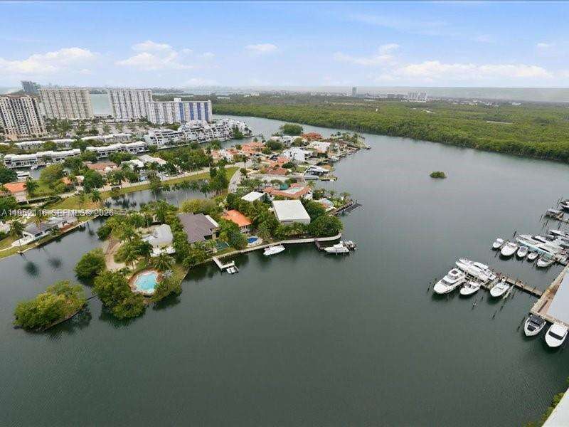 Parque Towers at 330 Sunny Isles Blvd, Sunny Isles Beach, FL 33160 - For Rent photo 55