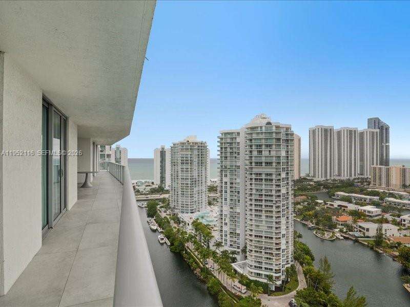 Parque Towers at 330 Sunny Isles Blvd, Sunny Isles Beach, FL 33160 - For Rent photo 56