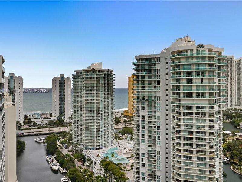 Parque Towers at 330 Sunny Isles Blvd, Sunny Isles Beach, FL 33160 - For Rent photo 57