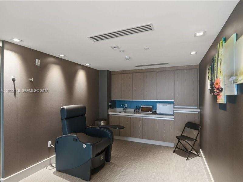 Parque Towers at 330 Sunny Isles Blvd, Sunny Isles Beach, FL 33160 - For Rent photo 58