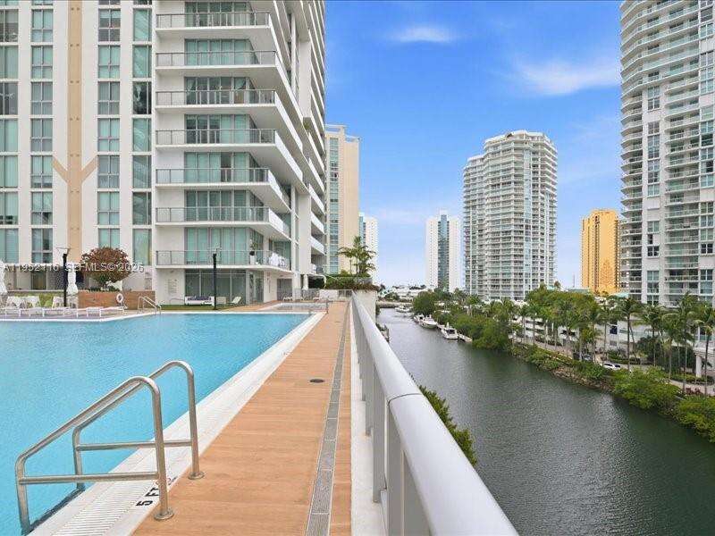 Parque Towers at 330 Sunny Isles Blvd, Sunny Isles Beach, FL 33160 - For Rent photo 64