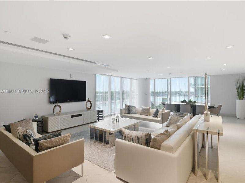 Parque Towers at 330 Sunny Isles Blvd, Sunny Isles Beach, FL 33160 - For Rent photo 78