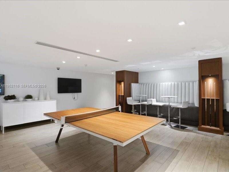 Parque Towers at 330 Sunny Isles Blvd, Sunny Isles Beach, FL 33160 - For Rent photo 85