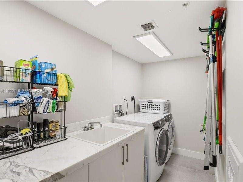 Parque Towers at 330 Sunny Isles Blvd, Sunny Isles Beach, FL 33160 - For Rent photo 94