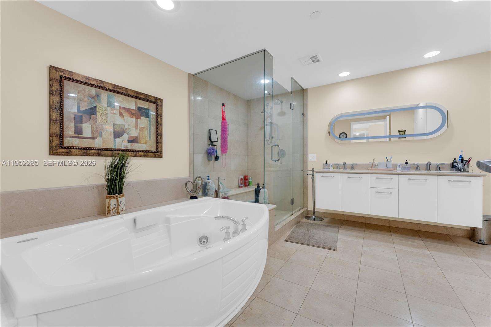 Ocean Palms at 3101 Ocean Dr, Hollywood, FL 33019 - For Rent photo 12