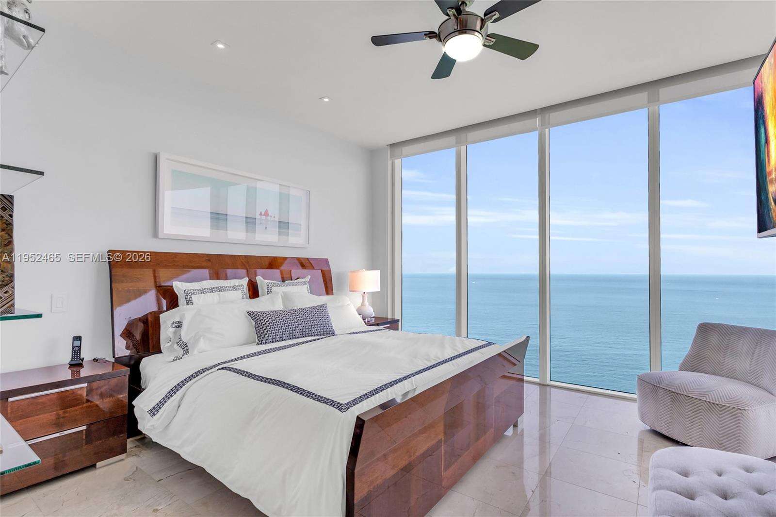 La Perla at 16699 Collins Ave, Sunny Isles Beach, FL 33160 - For Rent photo 14