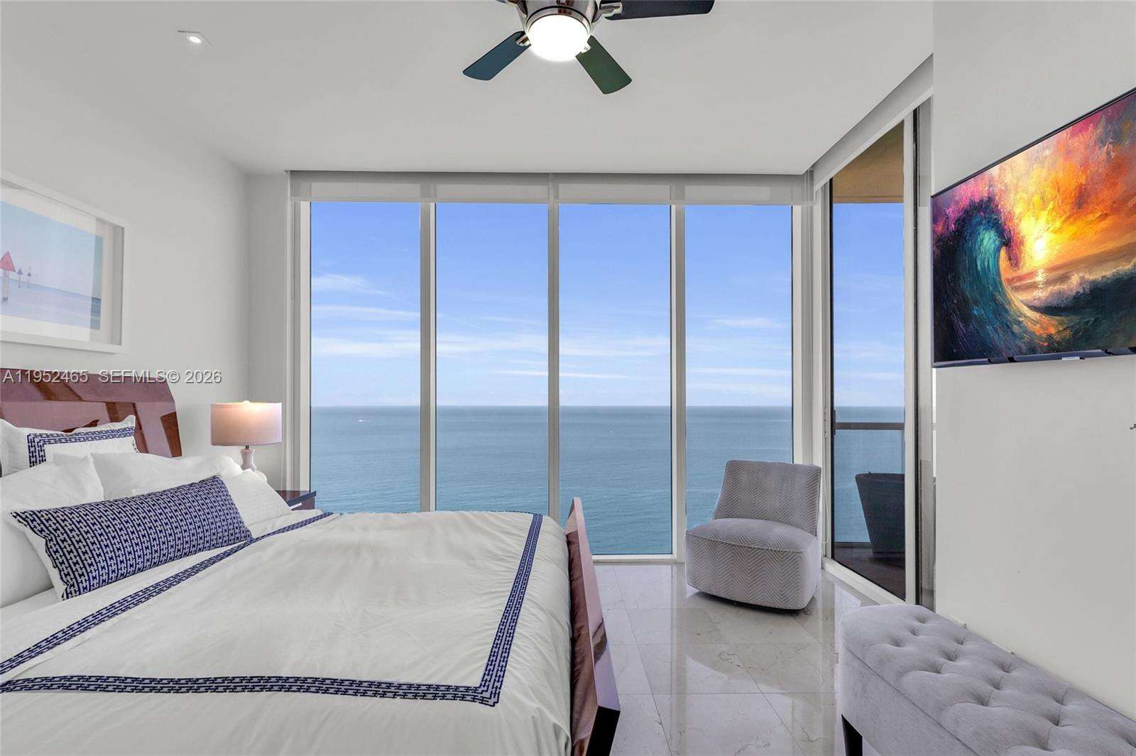 La Perla at 16699 Collins Ave, Sunny Isles Beach, FL 33160 - For Rent photo 15