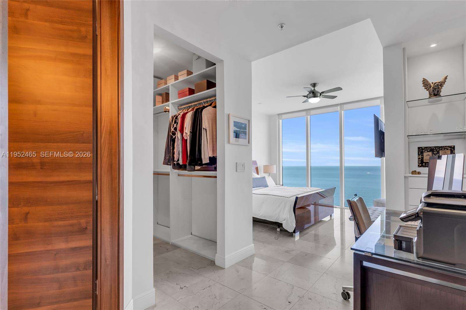 La Perla at 16699 Collins Ave, Sunny Isles Beach, FL 33160 - For Rent photo 17