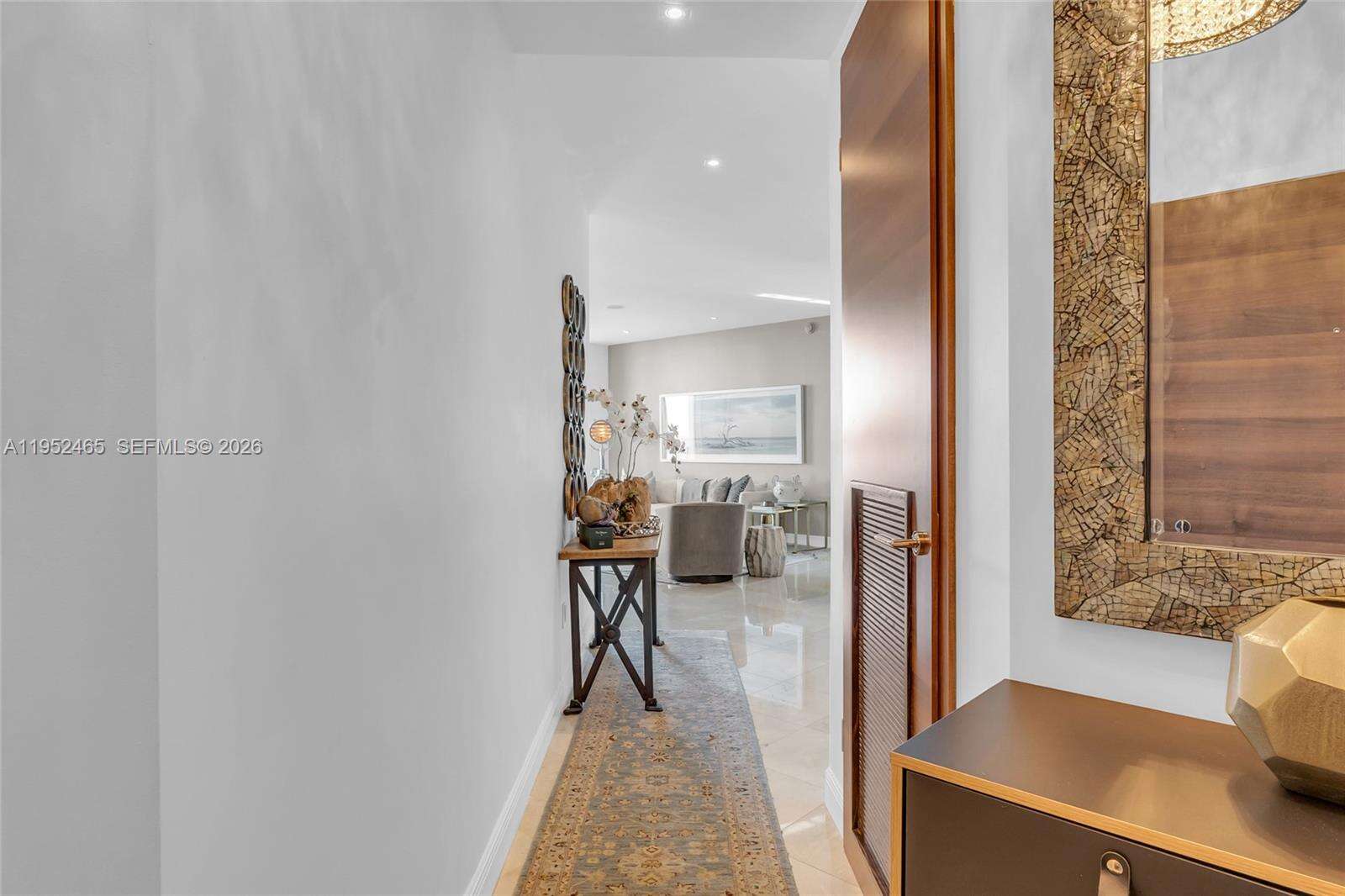 La Perla at 16699 Collins Ave, Sunny Isles Beach, FL 33160 - For Rent photo 7