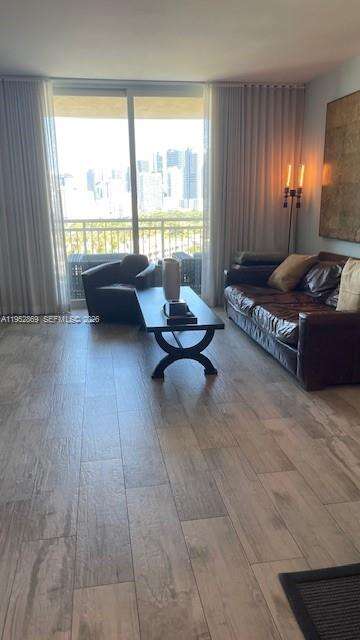 The Metropolitan at 2475 Brickell Ave, Miami, FL 33129 - For Rent photo 7