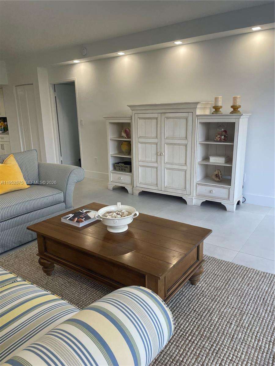 Harbour House at 10275 Collins Ave, Bal Harbour, FL 33154 - For Rent photo 4