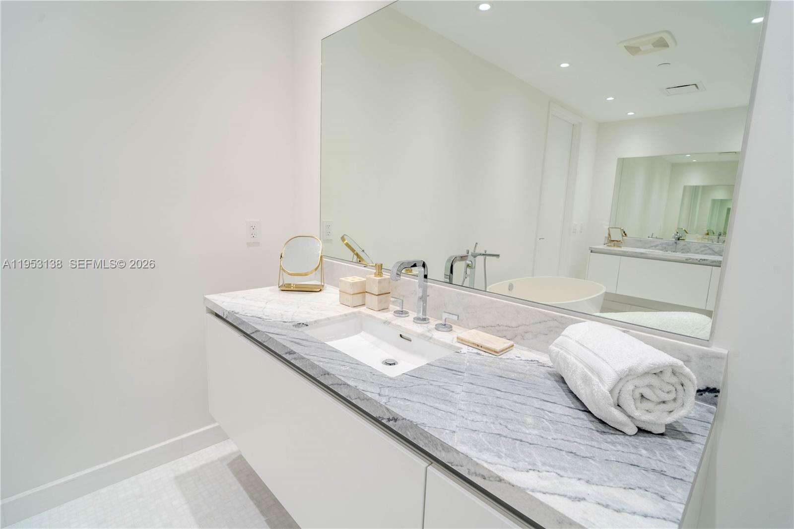 Missoni Baia at 700 26 Ter, Miami, FL 33137 - For Rent photo 32