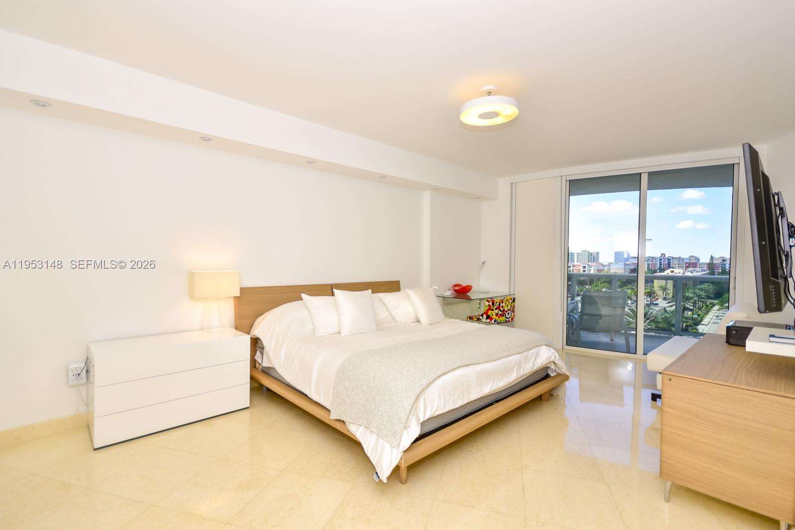 Ocean Four at 17201 Collins Ave, Sunny Isles Beach, FL 33160 - For Rent photo 17