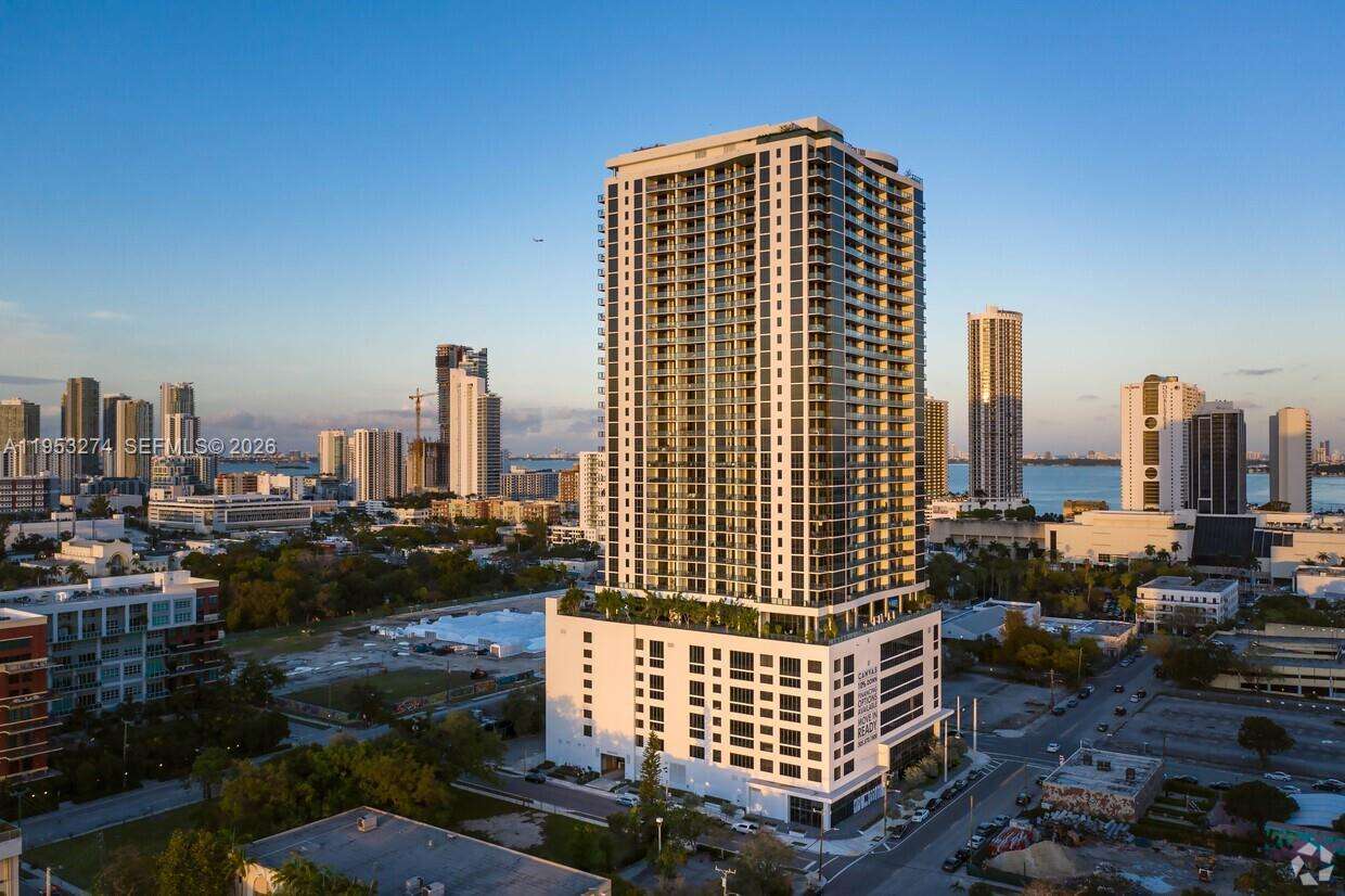 Canvas at 1600 1 Ave, Miami, FL 33132 - For Rent photo 1
