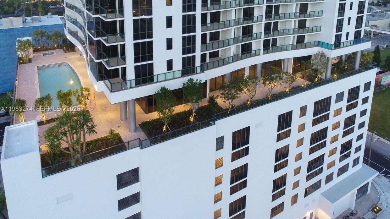 Canvas at 1600 1 Ave, Miami, FL 33132 - For Rent photo 2