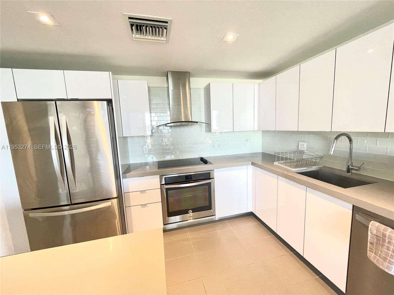 Canvas at 1600 1 Ave, Miami, FL 33132 - For Rent photo 4