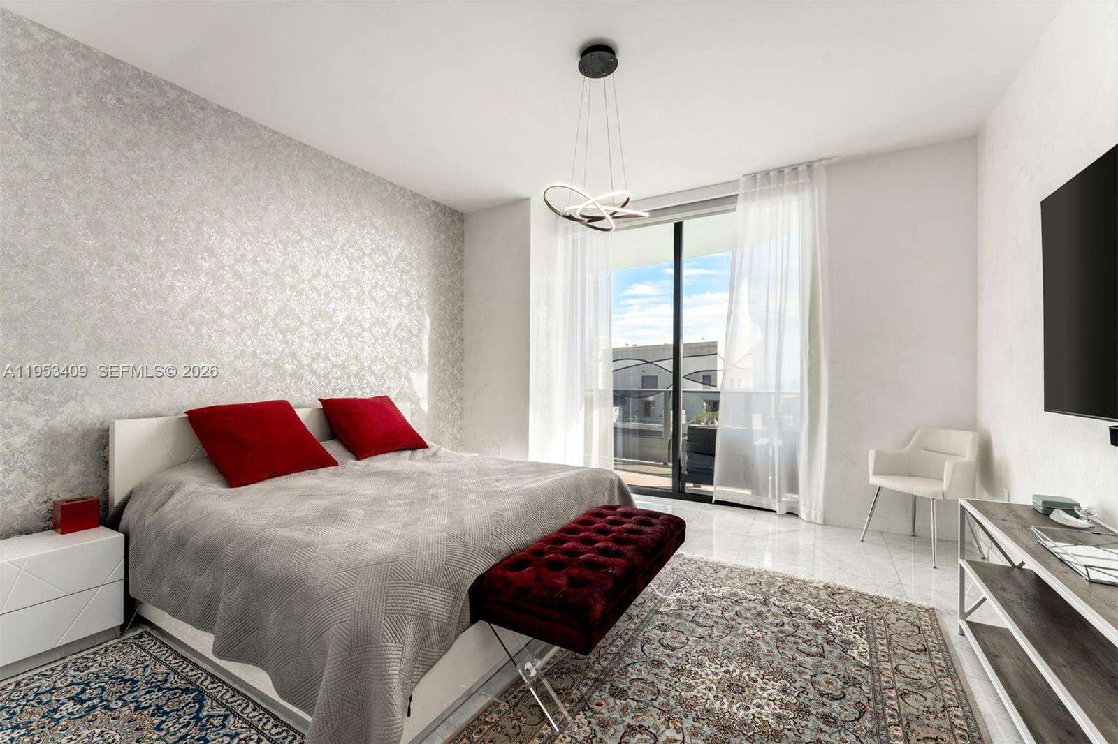 Brickell Flatiron at 1000 Brickell Plz, Miami, FL 33131 - For Rent photo 21