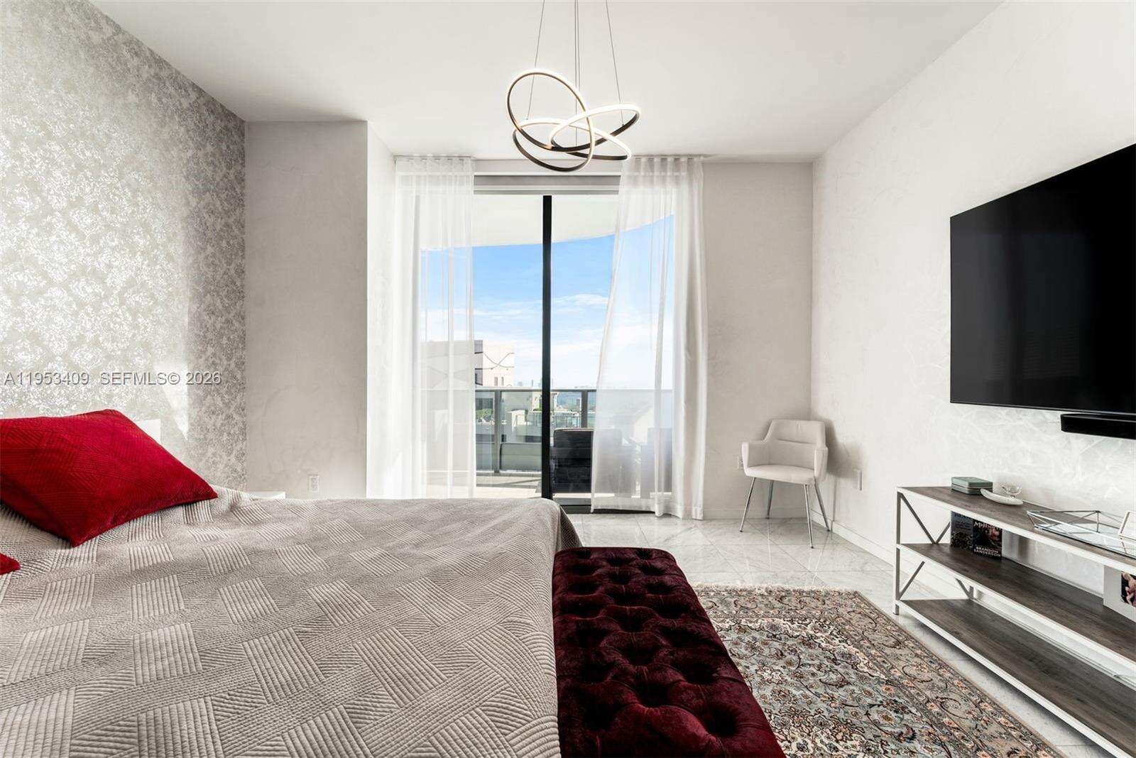 Brickell Flatiron at 1000 Brickell Plz, Miami, FL 33131 - For Rent photo 23