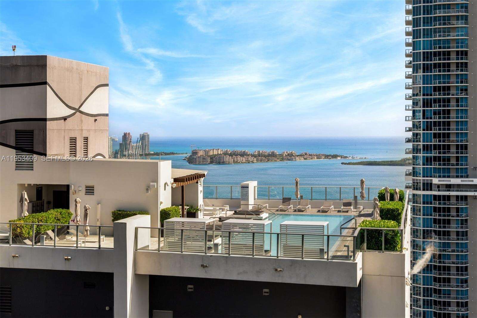 Brickell Flatiron at 1000 Brickell Plz, Miami, FL 33131 - For Rent photo 4