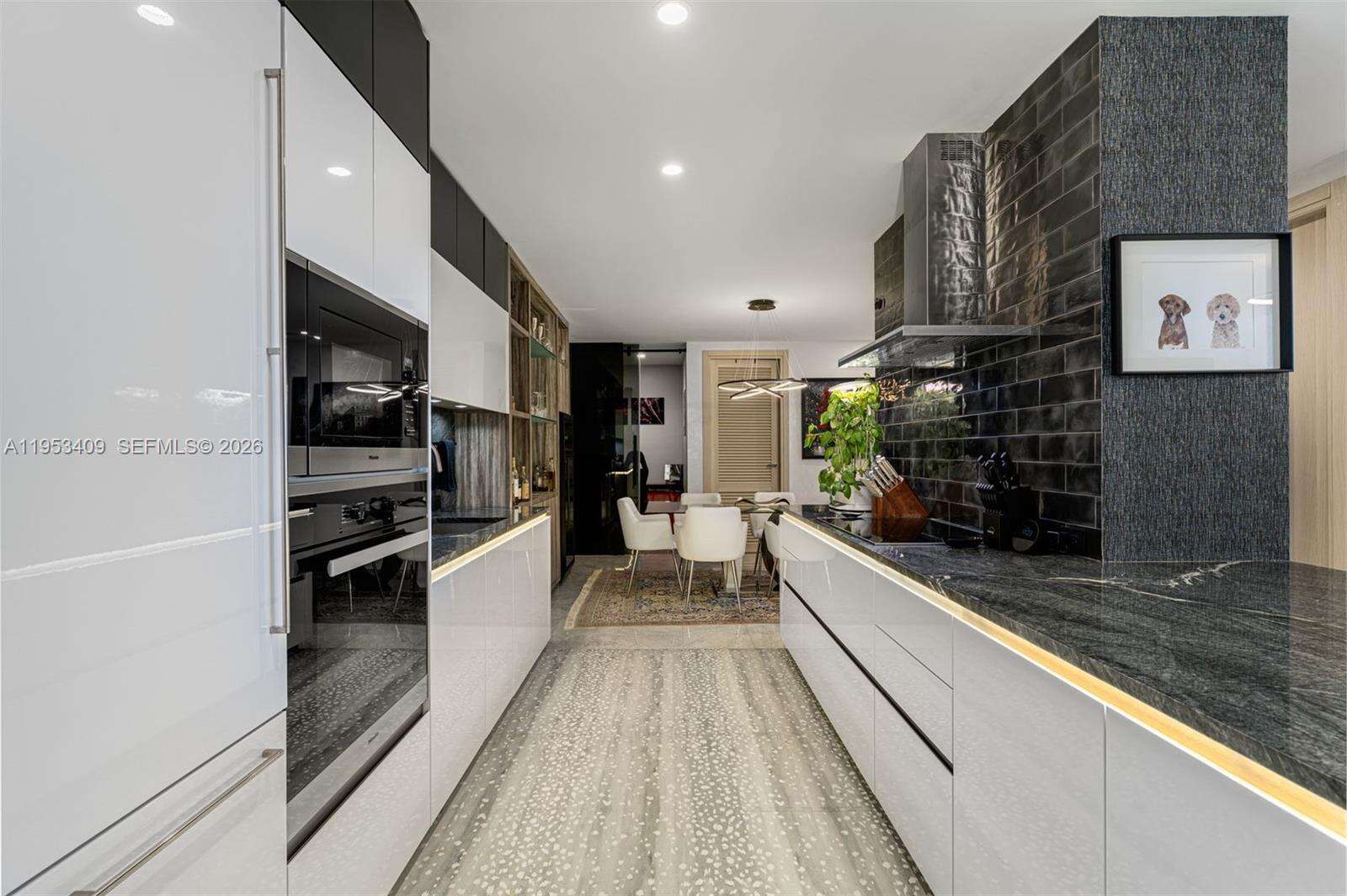 Brickell Flatiron at 1000 Brickell Plz, Miami, FL 33131 - For Rent photo 6