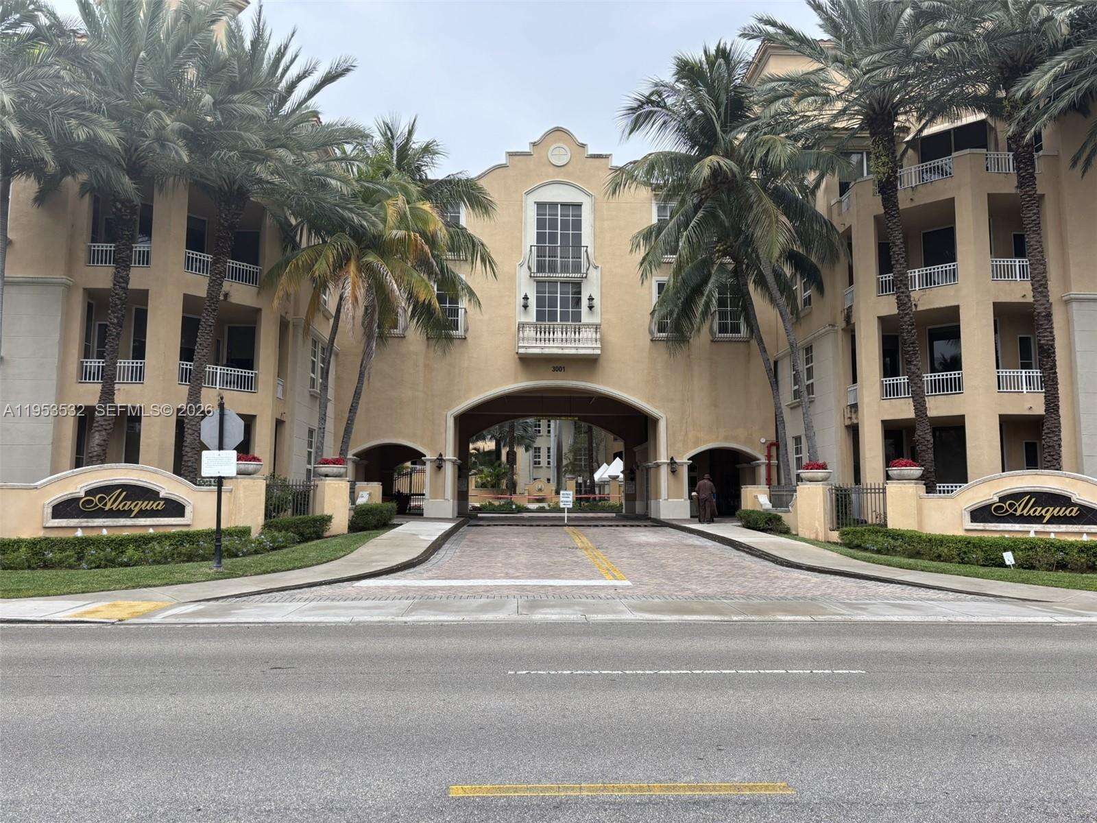 Alaqua at 3001 185 St, Aventura, FL 33180 - For Rent photo 2