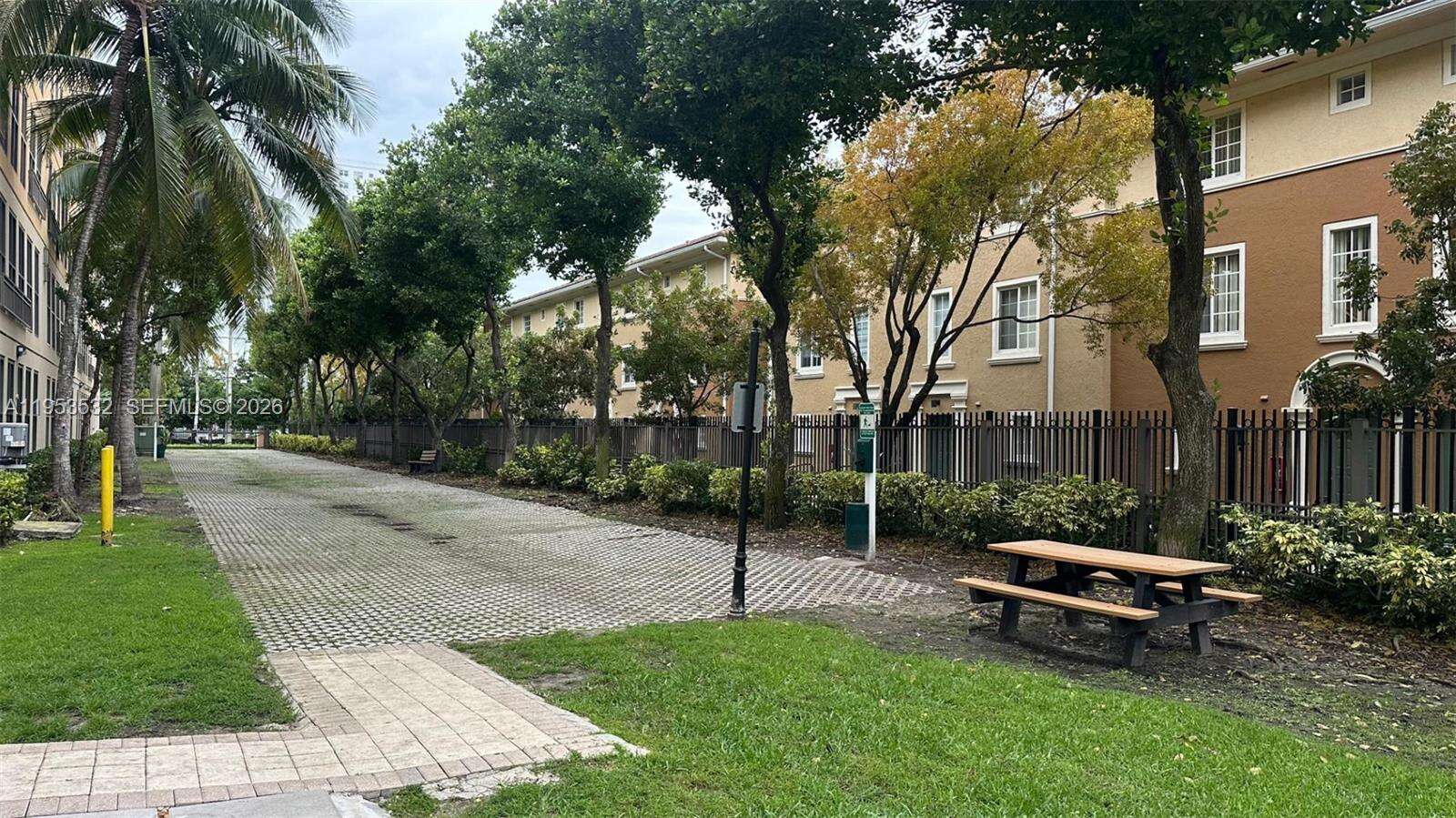 Alaqua at 3001 185 St, Aventura, FL 33180 - For Rent photo 16