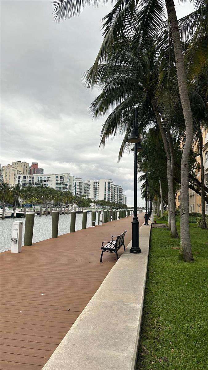 Alaqua at 3001 185 St, Aventura, FL 33180 - For Rent photo 17