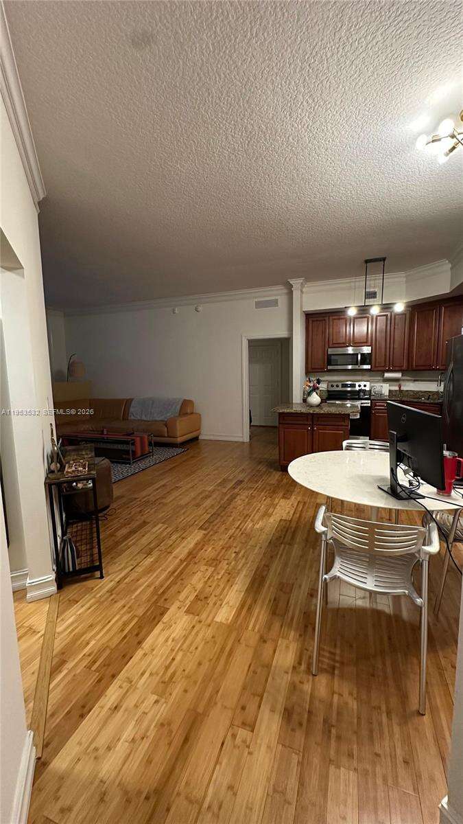 Alaqua at 3001 185 St, Aventura, FL 33180 - For Rent photo 3