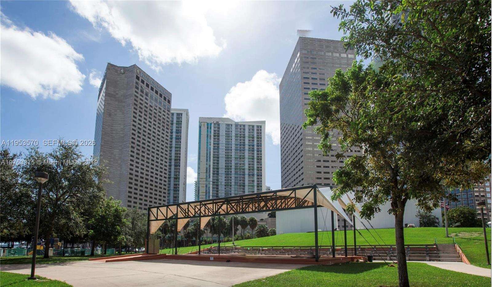 Met 1 at 300 Biscayne Blvd, Miami, FL 33131 - For Rent photo 23