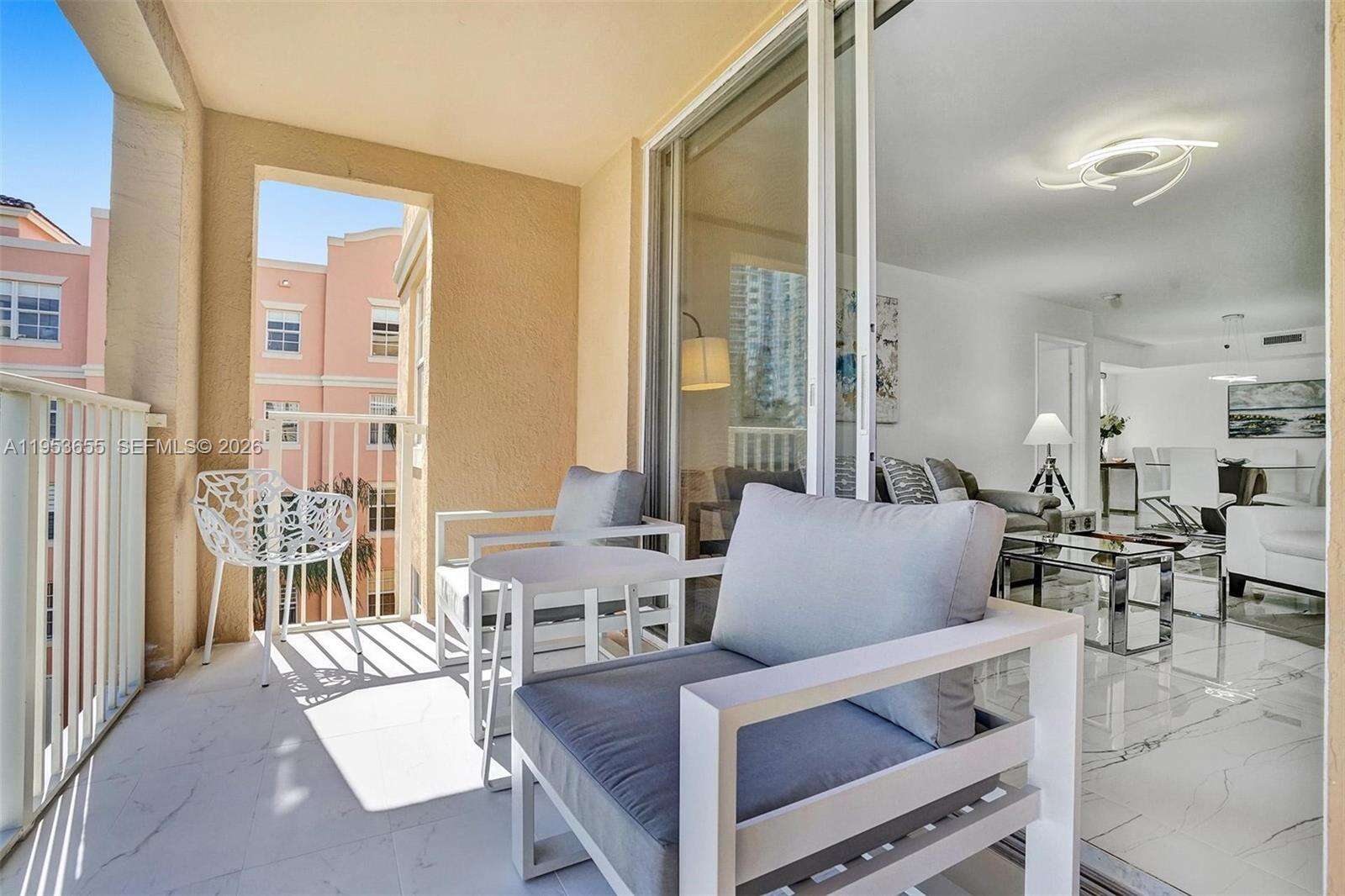 The Yacht Club At Aventura at 19601 Country Club Dr, Aventura, FL 33180 - For Rent photo 27
