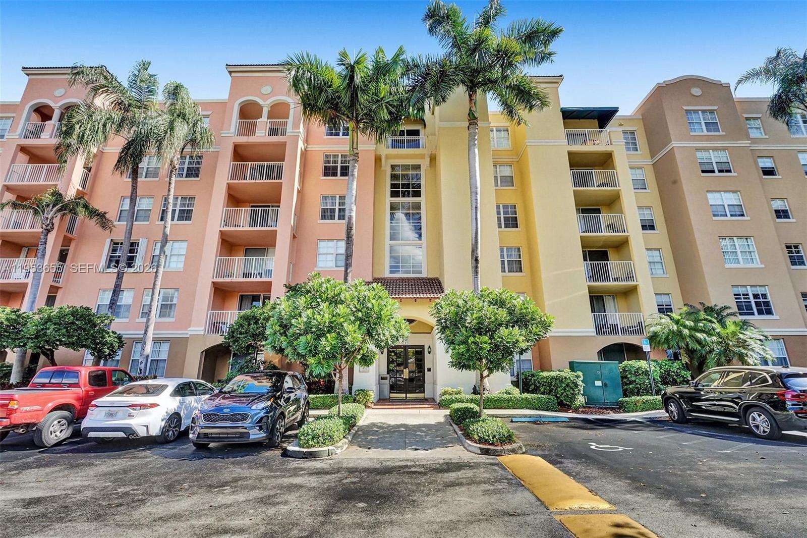 The Yacht Club At Aventura at 19601 Country Club Dr, Aventura, FL 33180 - For Rent photo 43